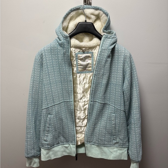Denver Hayes Women’s Green and White Insulated Jacket - Picture 3 of 10